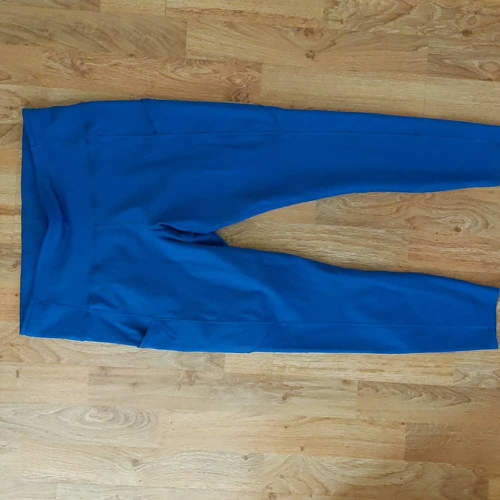 Fast and free leggings